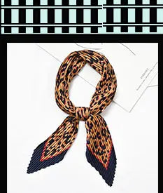 Blooming Flowers Print Square Scarf