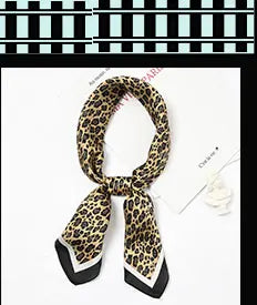 Blooming Flowers Print Square Scarf