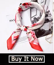 Blooming Flowers Print Square Scarf