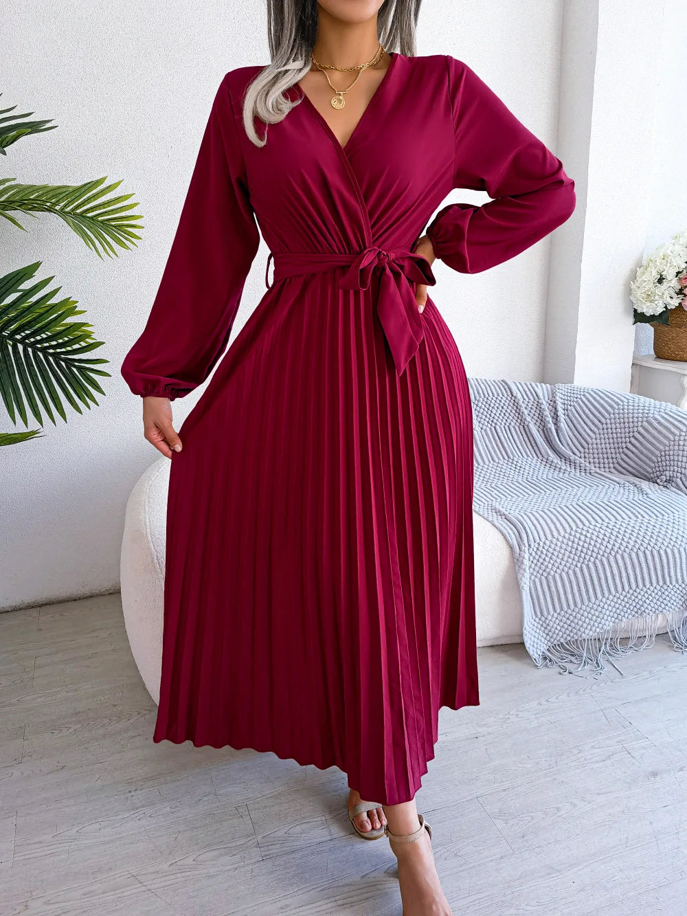 Women’s Elegant V-Neck Pleated Maxi Dress